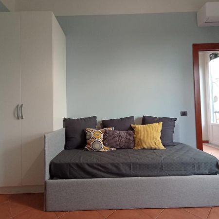 Hippocratica Apartment Salerno Bagian luar foto